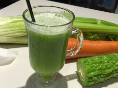 哪些蔬菜汁可以帮助我们减肥